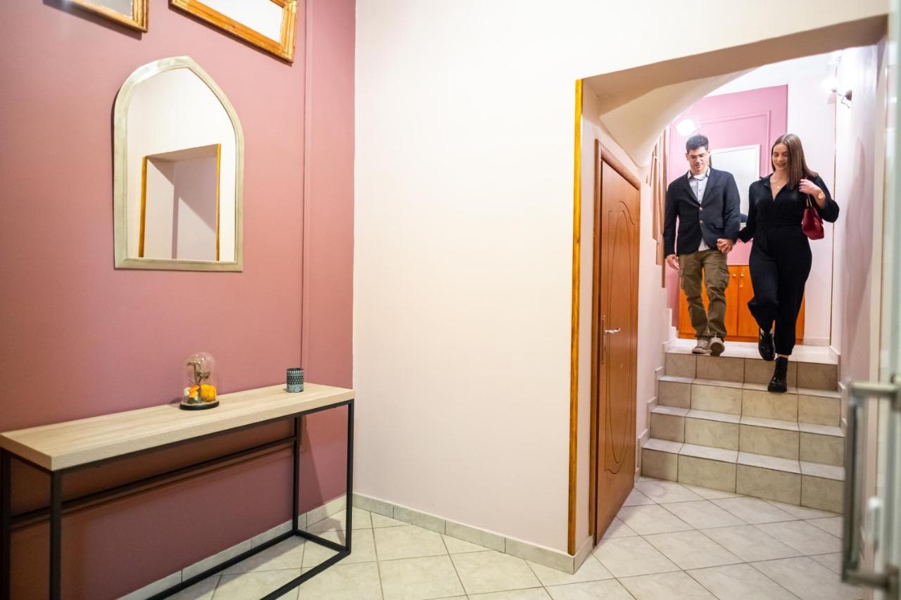 Eagle's Nest - 'bella' Flat Aigio
