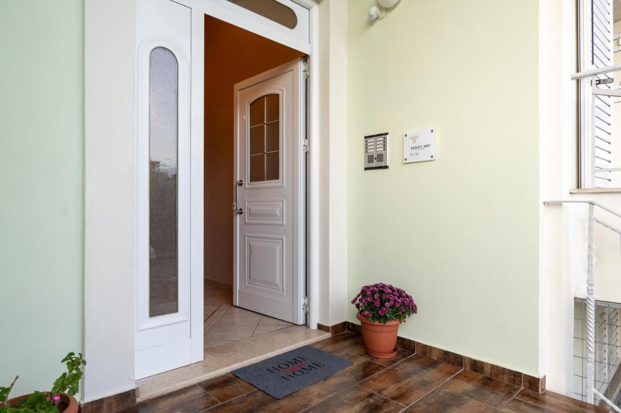 Apartment Eagle's Nest - 'bella' Flat Aigio